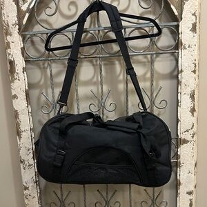 PETTOM Soft-Sided Pet Carrier